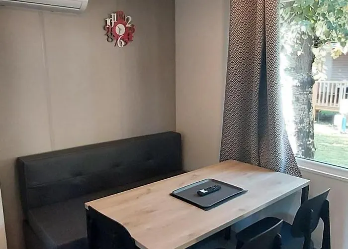 Sarzana- Mobilhome 5 Persone Pool&garden Sarzana