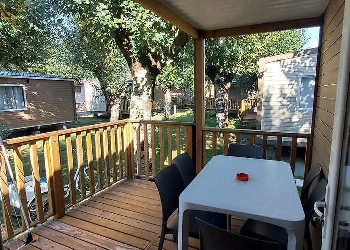 Sarzana- Mobilhome 5 Persone Pool&garden Sarzana