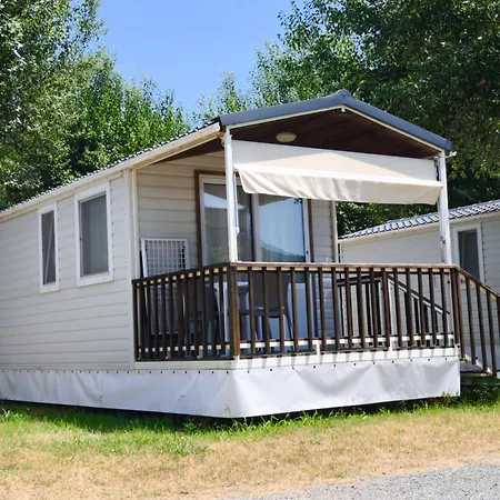 Sarzana- Mobilhome Pool & Garden Kamp alanı Sarzana
