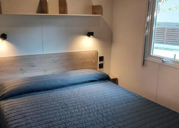 Kemping Sarzana- Mobilhome 5 Persone Pool And Garden Sarzana